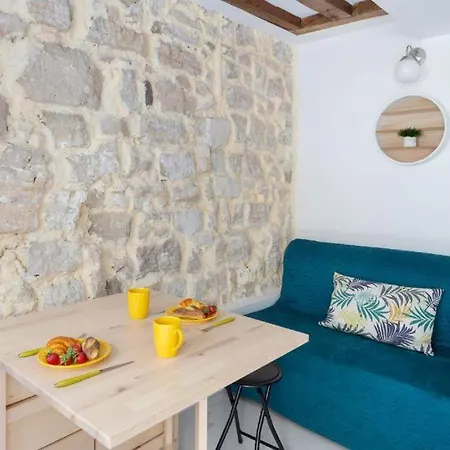 Cozy Boutique In The Heart Of